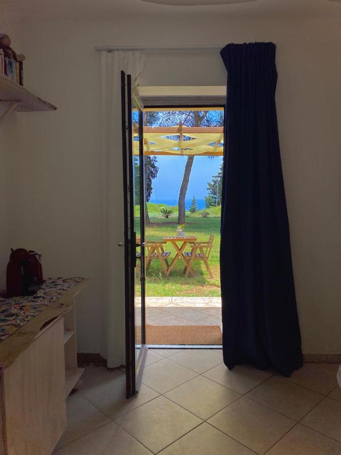 La Dimora Di Ulisse Lejlighedshotel Santa Cesarea Terme Eksteriør billede